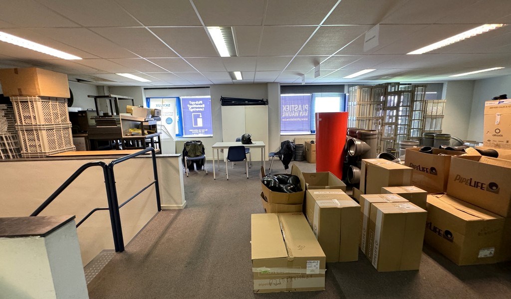 Magazijnen en kantoren te huur in Kontich