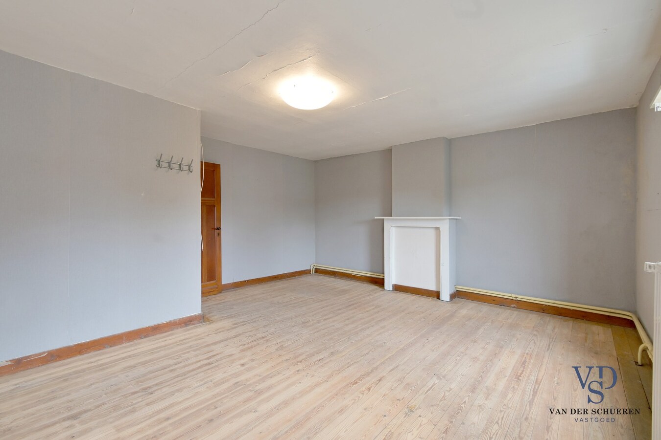 Ruime, op te frissen, gezinswoning 