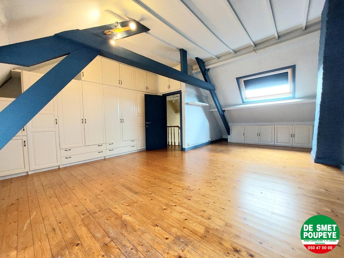 Ruime centraal gelegen rijwoning 