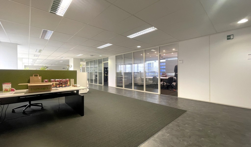 Kantoren te huur in West Port aan E34 in Zwijndrecht