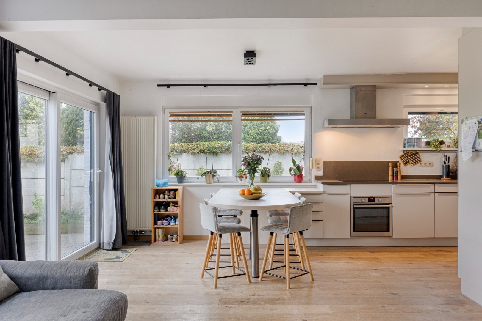 Open bebouwing met 4 slaapkamers, bureau, garage en prachtige tuin in Boutersem – EPC 158 kWh/m² - bewoonbare opp. 282 m² 