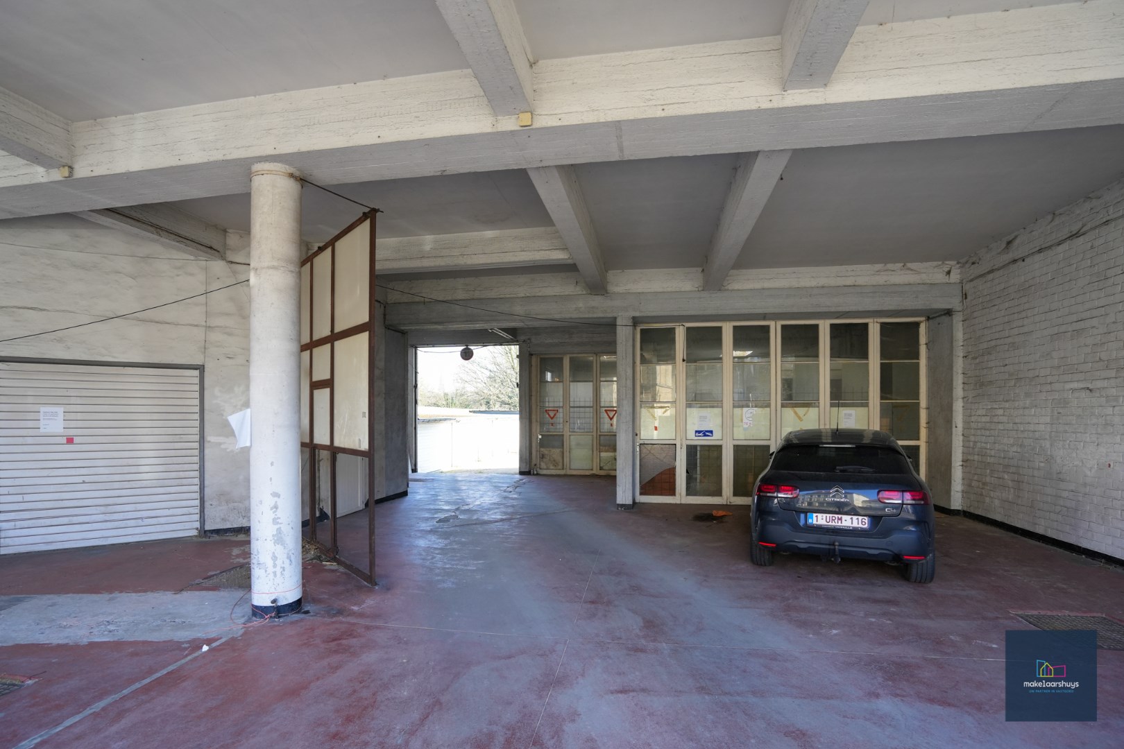 4 garageboxen nabij de Zuid en Sint - Annaplein 