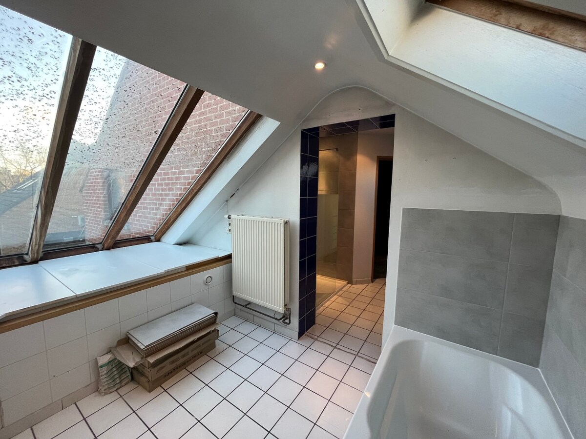 Ruime gezinswoning nabij centrum Deinze 