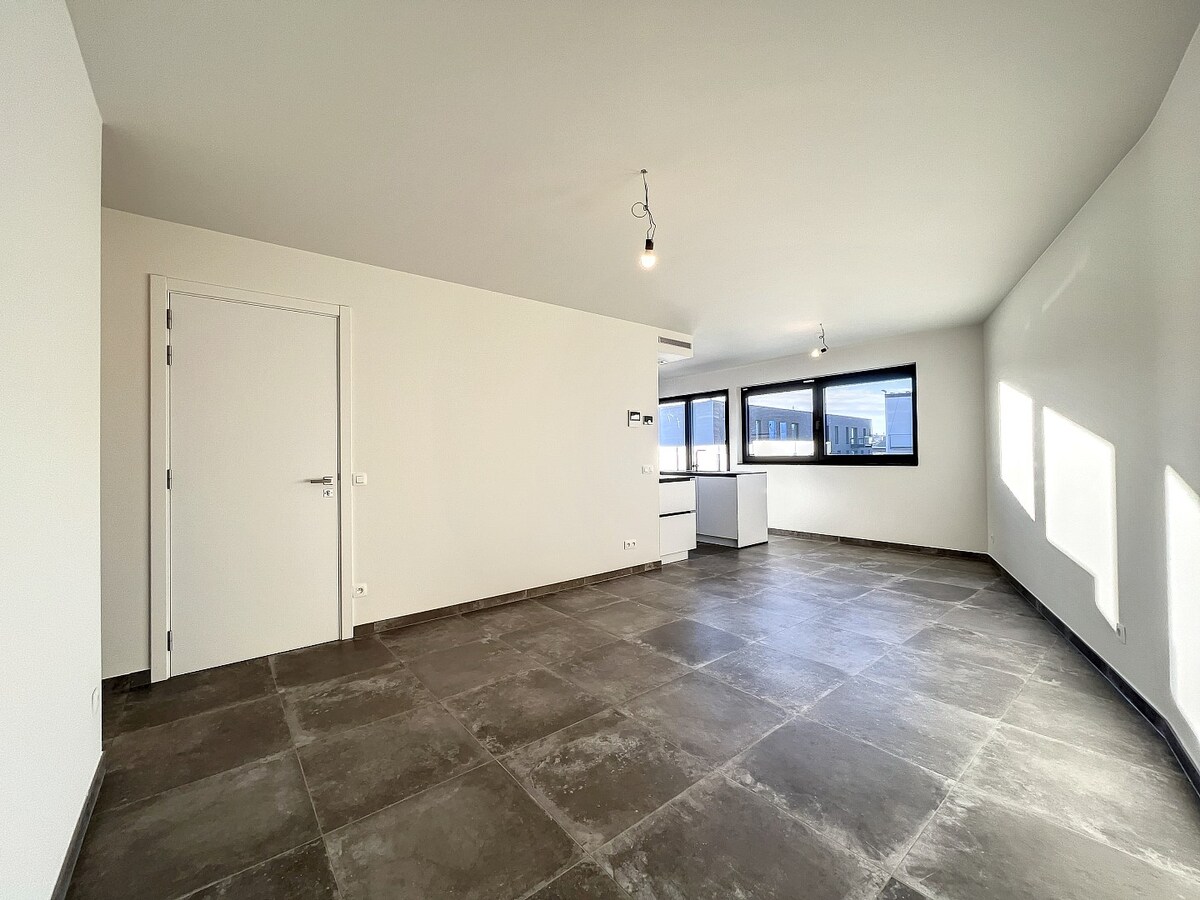 Nieuwbouw penthouse met zonneterras te centrum Zottegem 