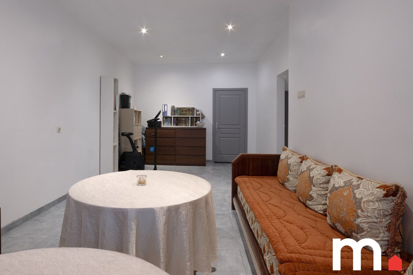 Instapklare woning met 4 slaapkamers en tuin te Kortrijk ! TOPligging 