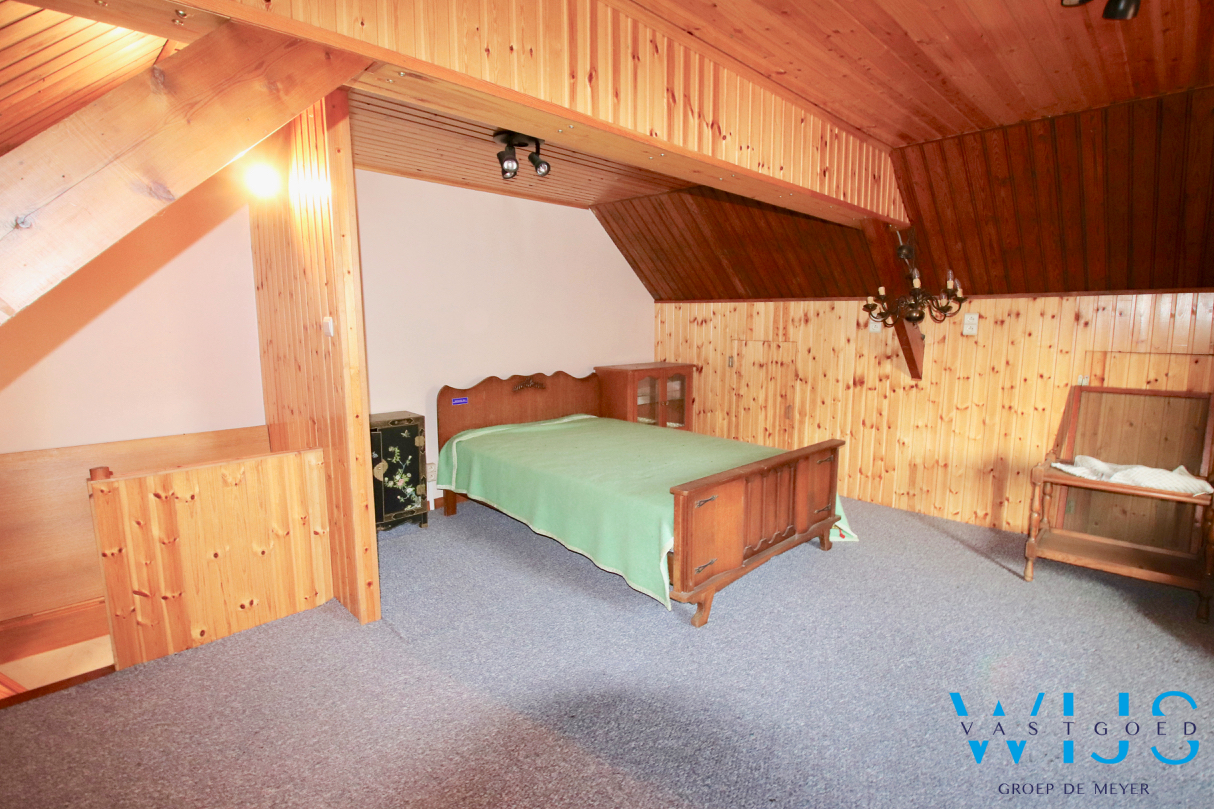 Tof gezellig woonhuis op een prachtig ruim perceel te Boekhoute ! 