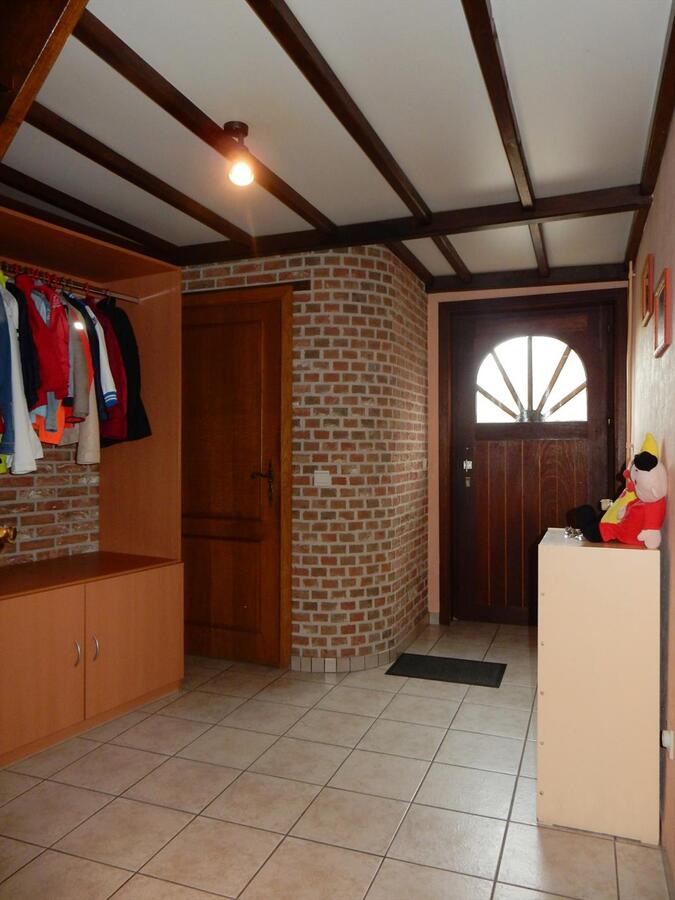 Ruime woning in centrum Jabbeke 