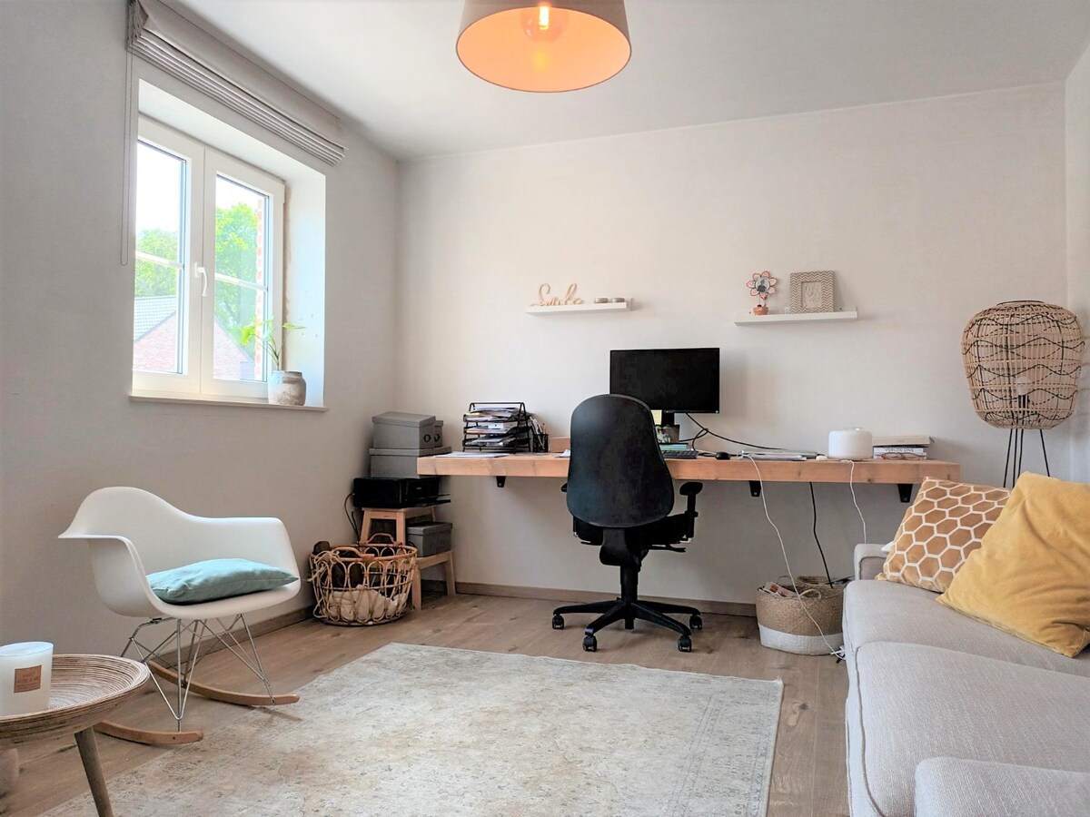 Prachtige woning met energielabel A, zeer rustig gelegen te Bolderberg. 