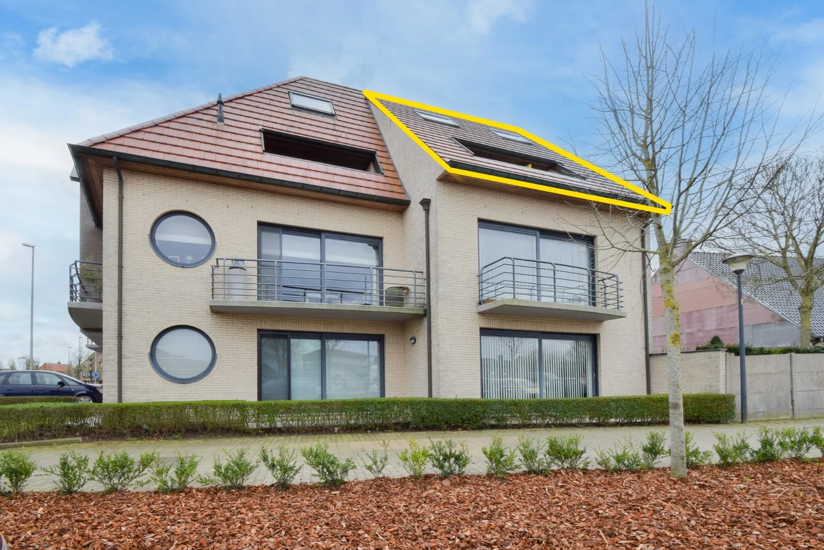 duplex appartement met 2 slaapkamers in centrum Koekelare