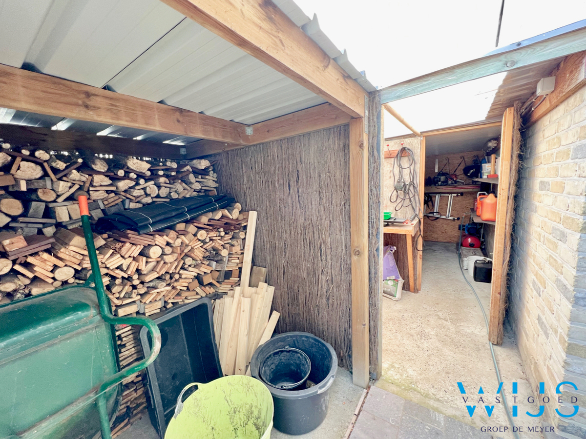 Prachtige instapklare bungalow te Waarschoot ! 