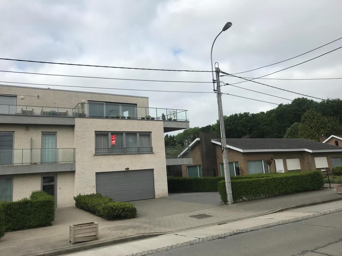 Ruim hoekappartement (115m²) met 2 slaapkamers 