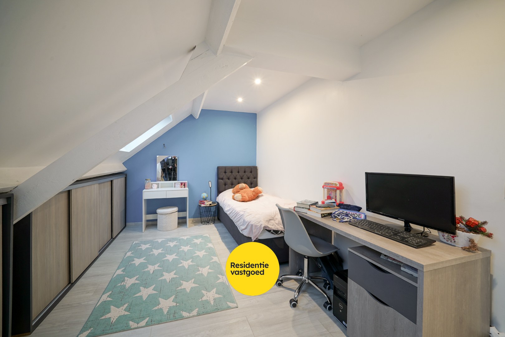 Instapklare woning met diepe tuin te Oostende 