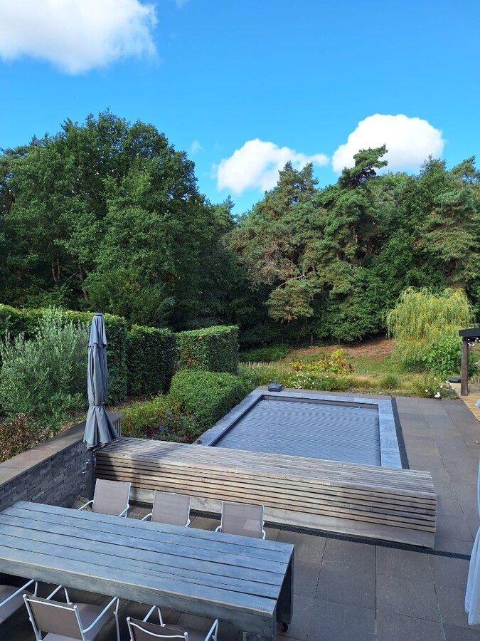 Ruime woning met 4 slaapkamers 