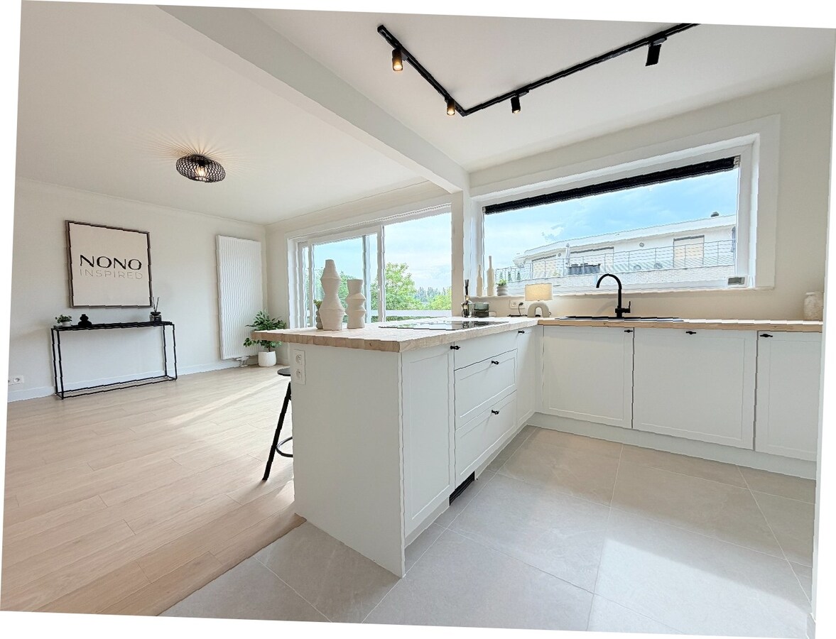 Fantastisch superruim leefappartement in hartje van Gullegem ! *** NONO INSPIRED *** 
