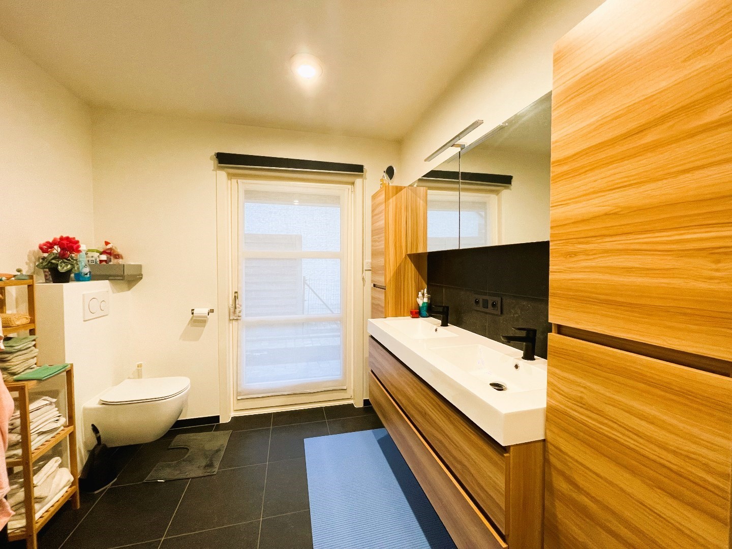 VERLAAGDE PRIJS - Gelijkvloerse villa met prachtige tuin op 850m² 