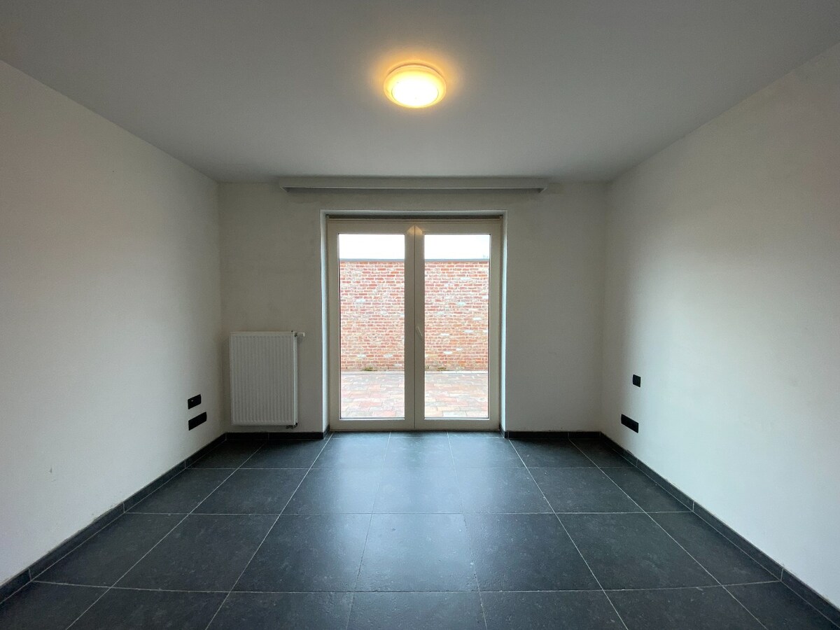 Recent gelijkvloersappartement met 2 slaapkamers 