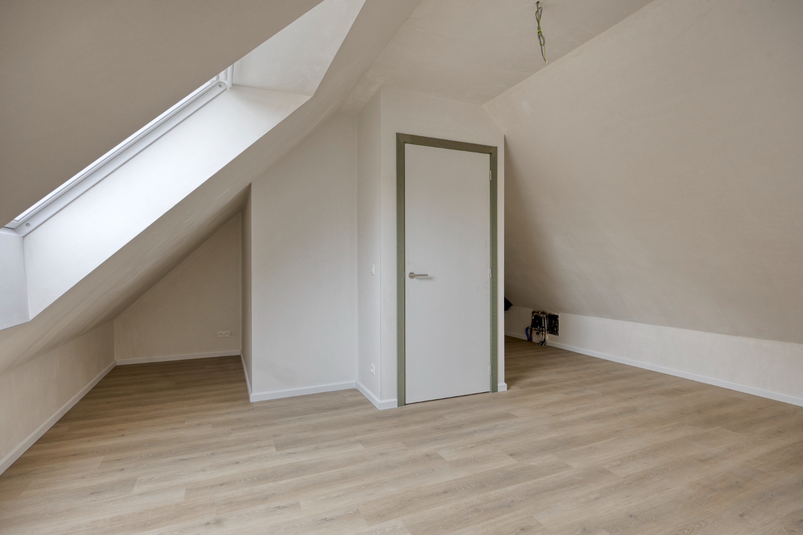 Afgewerkte halfopen bebouwing met 3 slaapkamers, tuin, terras en garage in Kerkom! - EPB A kWh/m² - bewoonbare opp. 147 m² - 6% BTW Mogelijk 