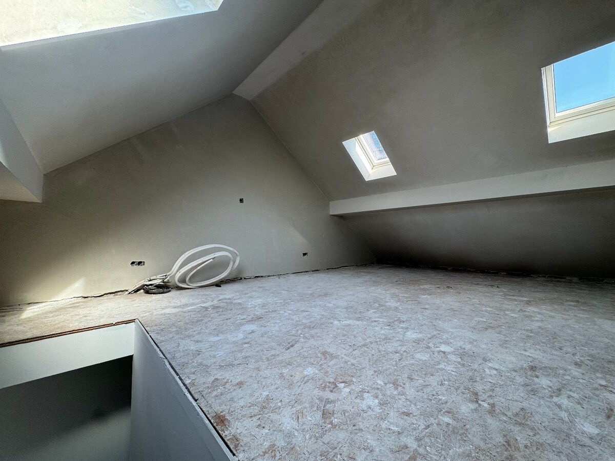 Karaktervolle herenwoning in Belle-Epoquestijl vlakbij zee en strand te Heist. 