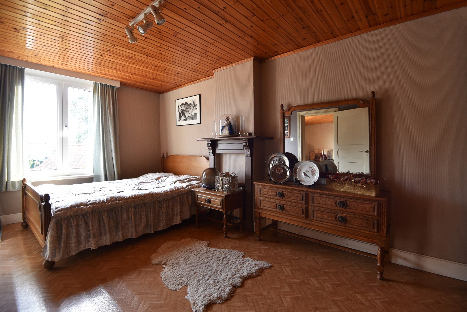 Te renoveren woning 4 slaapkamers en tuin op 600m² te Maldegem Kleit 