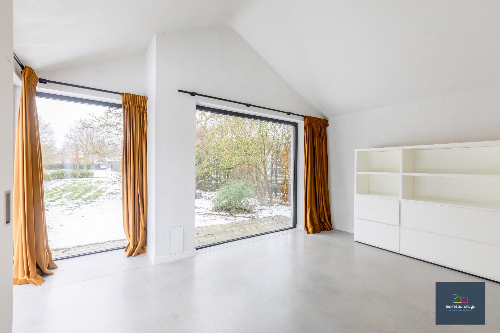 Exclusieve Franse manoir villa met bijhuis aan de Leie 