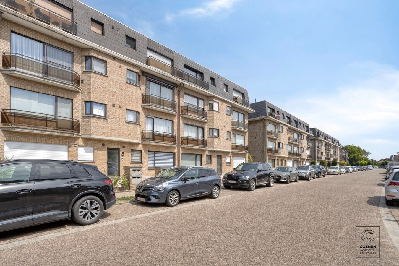 Te koop | Met Optie / reservatie benedenwoning - Schoten