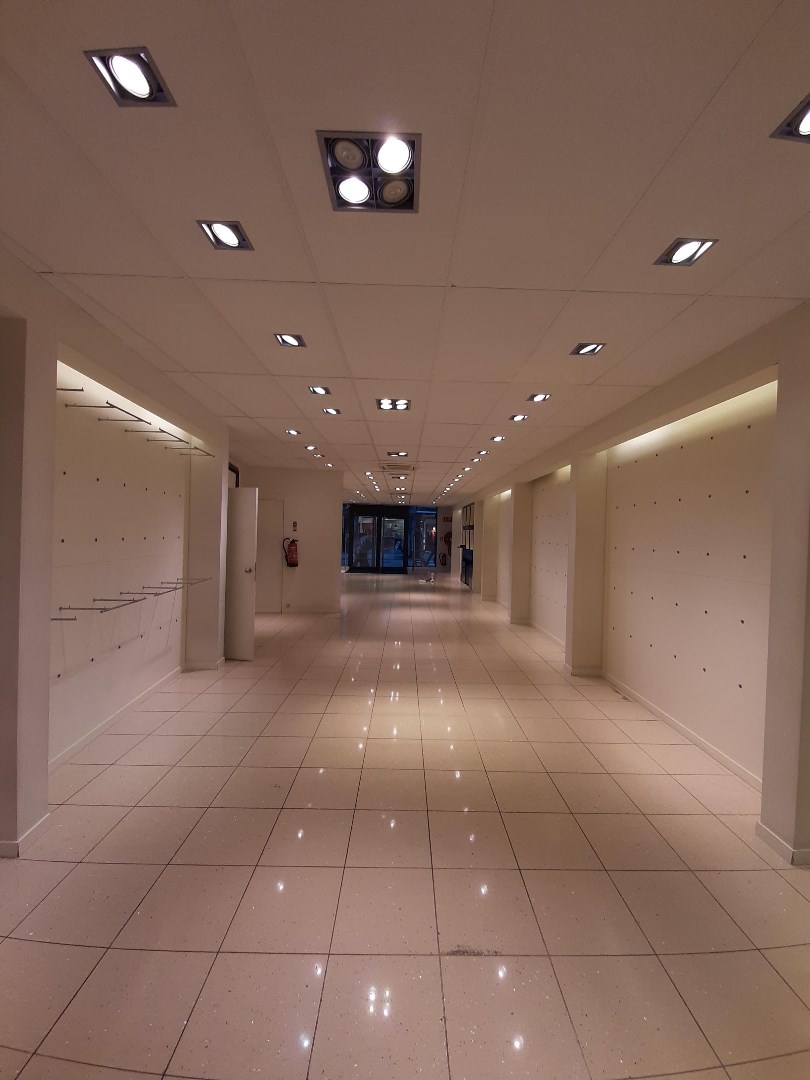 Handelsruimte te huur (120 m²) in de winkelstraat van Geel! 