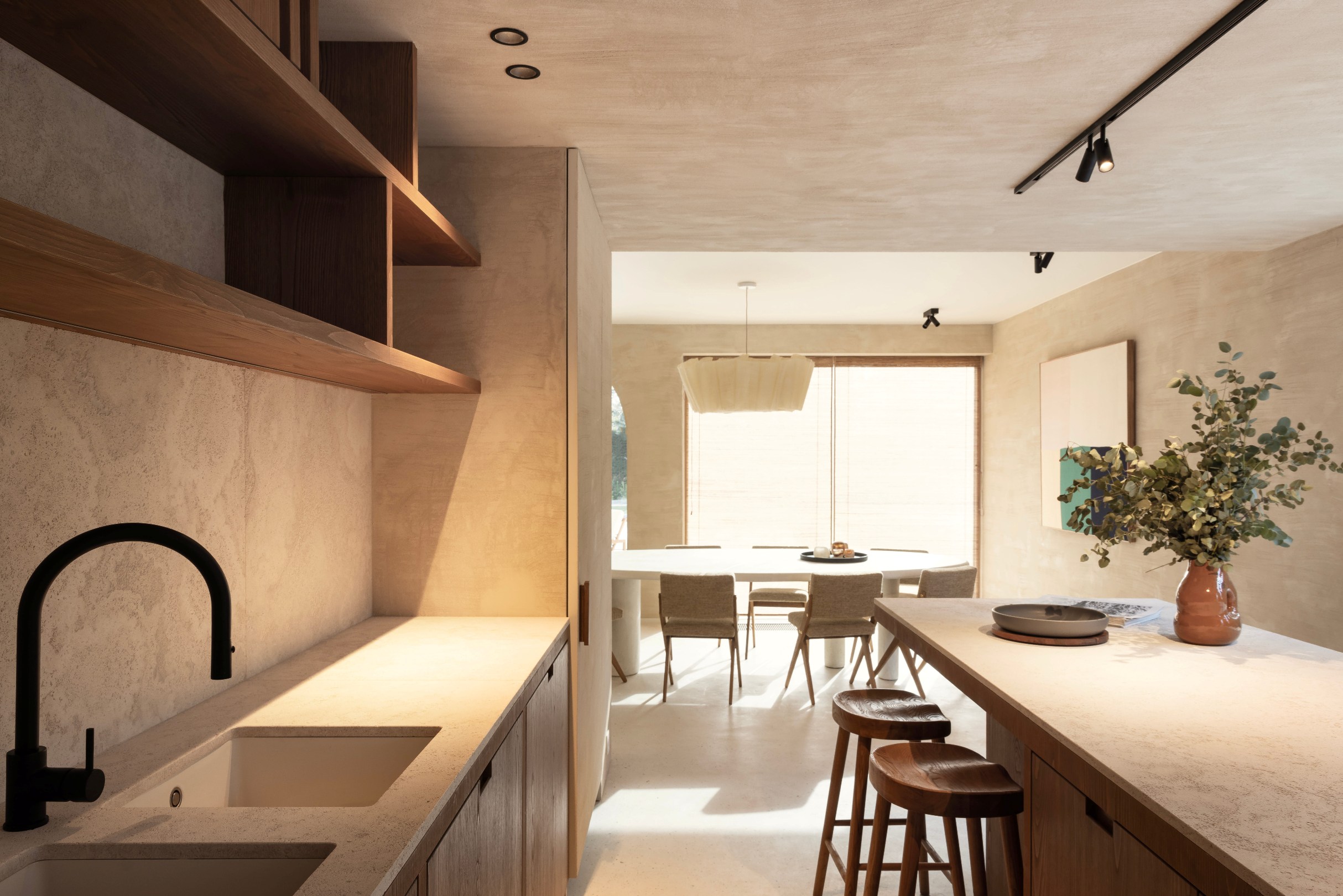 Moderne gerenoveerde villa gelegen in een residentiele wijk aan het Zoute. 