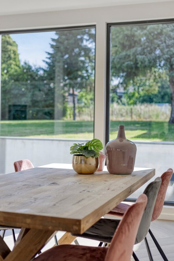 Prachtig volledig gerenoveerde half open bebouwing te Hoegaarden  - Energielabel B 