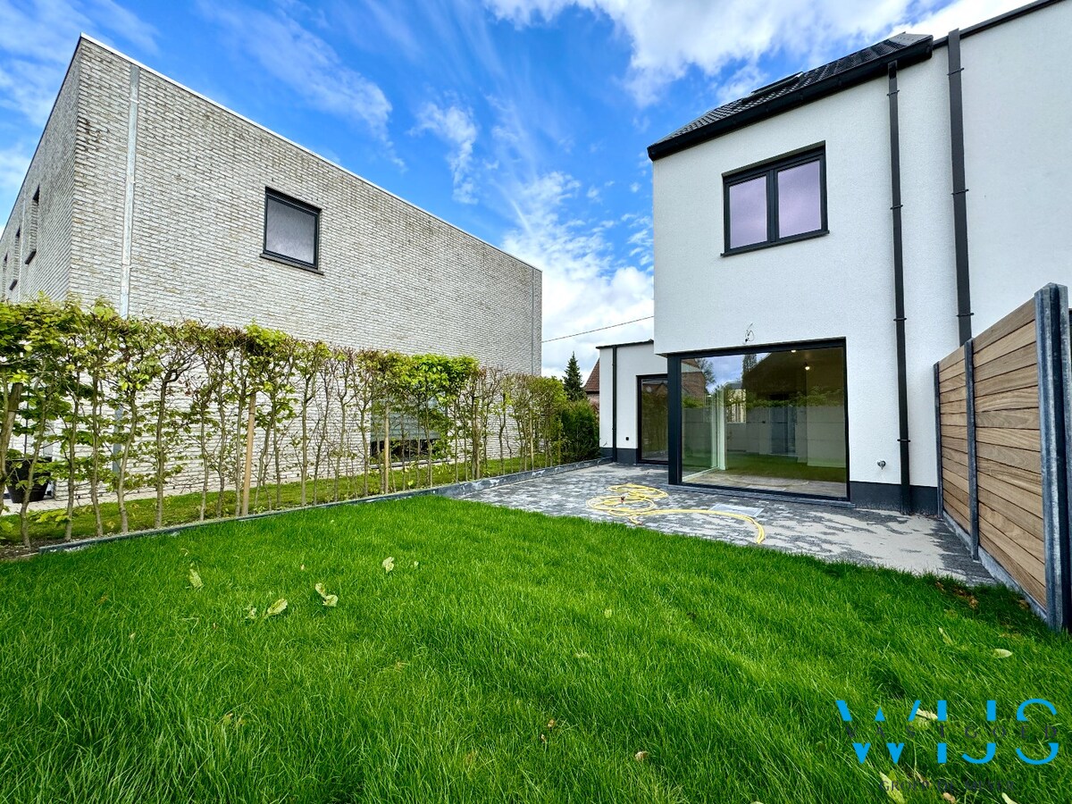 Energiezuinige nieuwbouwwoning in hartje Kluizen! 