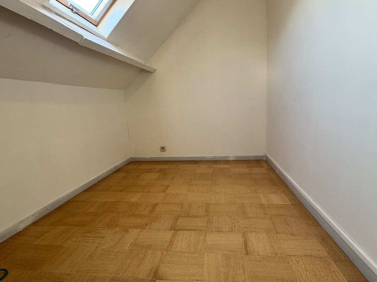 Appartement met 4 slaapkamers en garage te Kortemark 