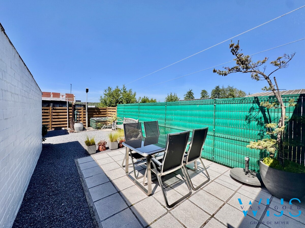 Charmante halfopen woning in Zelzate 
