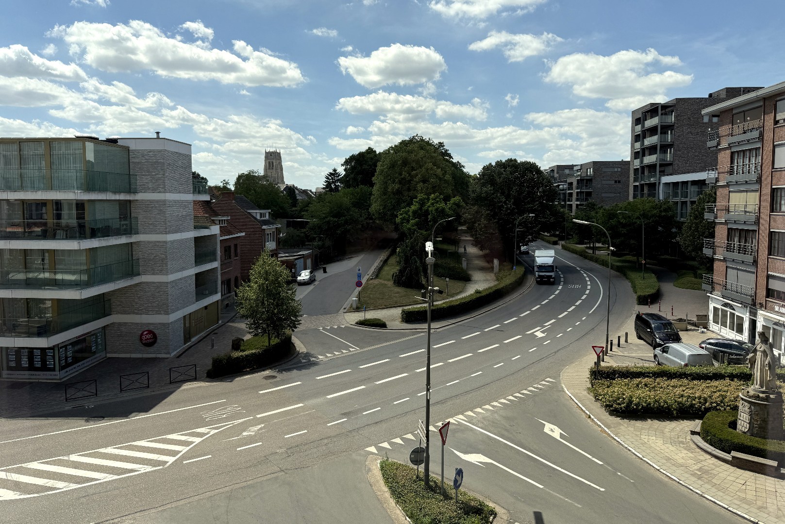 Zicht vanuit woonkamer