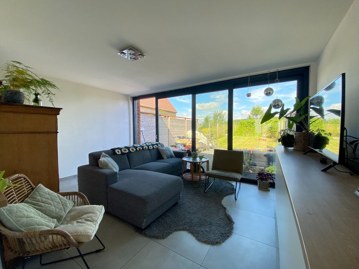 Maison 3 chambres avec jardin situé dans le charmant village de Guignies ! 