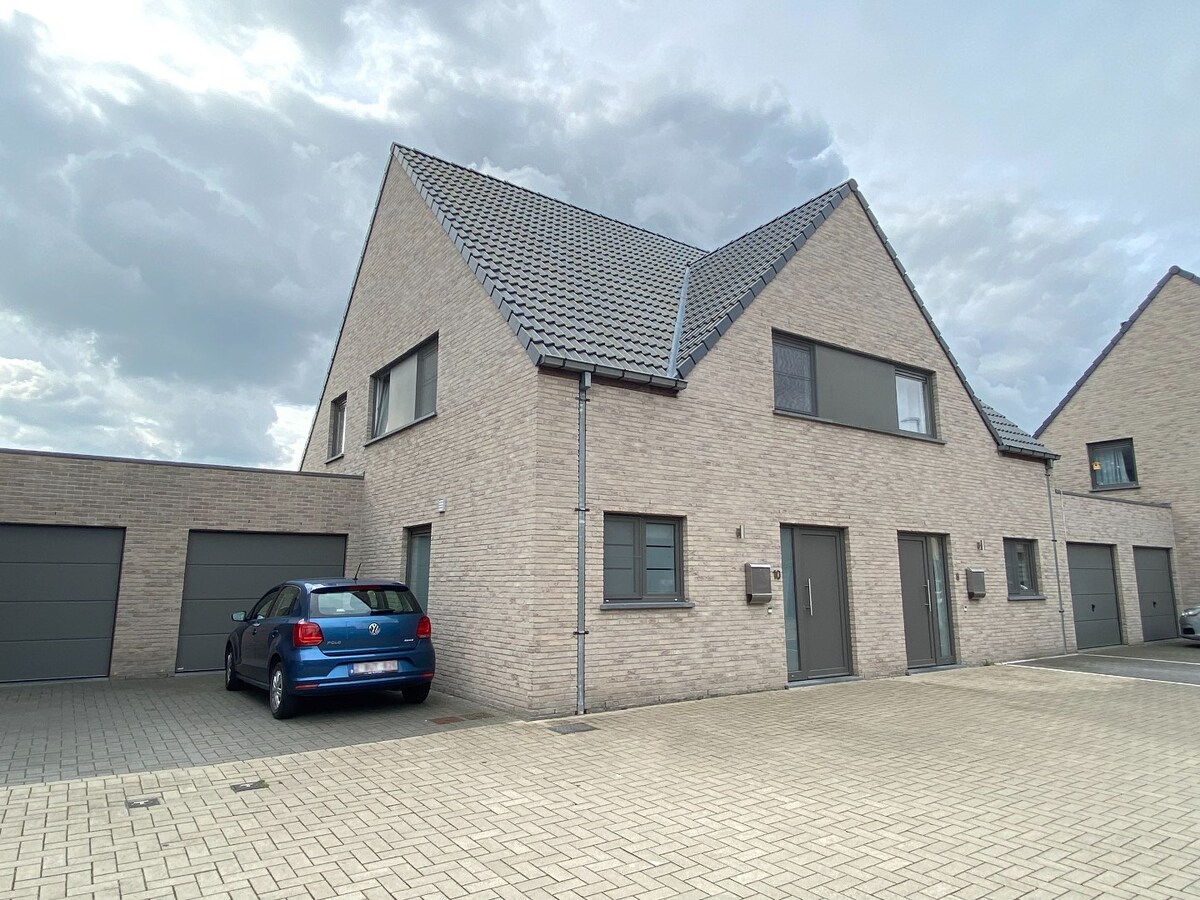 Maison de ville loué À Dottignies