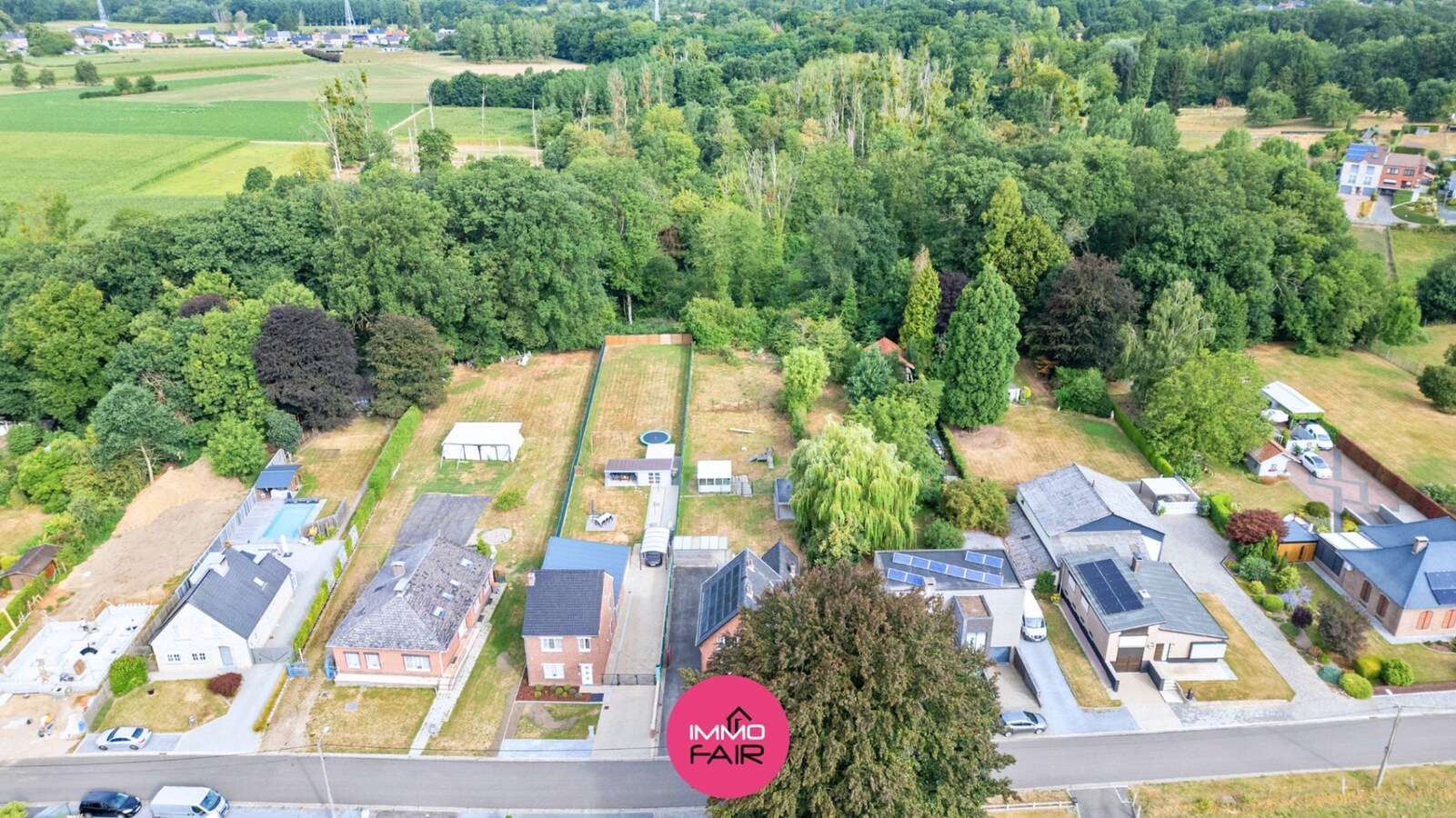 Royale, instapklare gezinswoning op geliefde locatie 