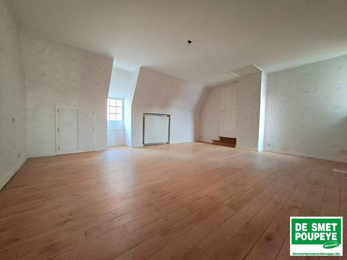 Typische Brugse woning met binnenpatio/tuintje 
