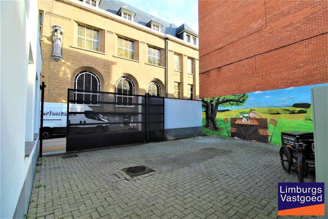 Gerestaur. Handelshuis 900m², terras/parking aan Havermarkt 