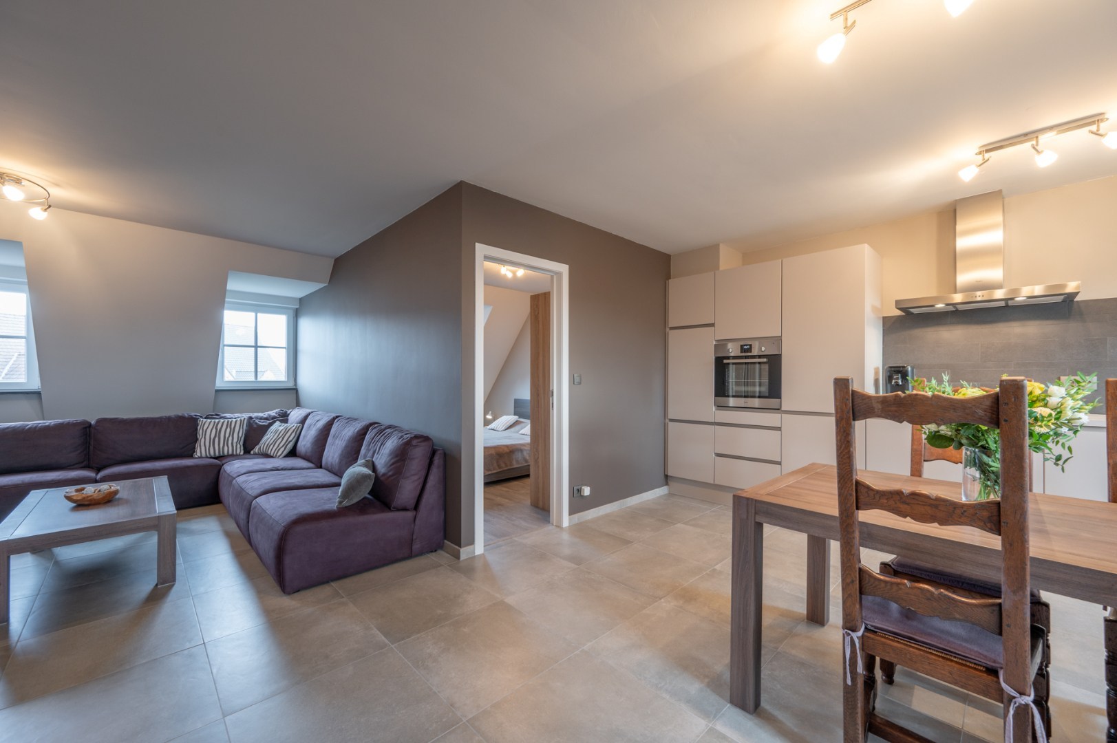 Prachtige en zéér ruime woning met kwaliteitsvolle afwerking 