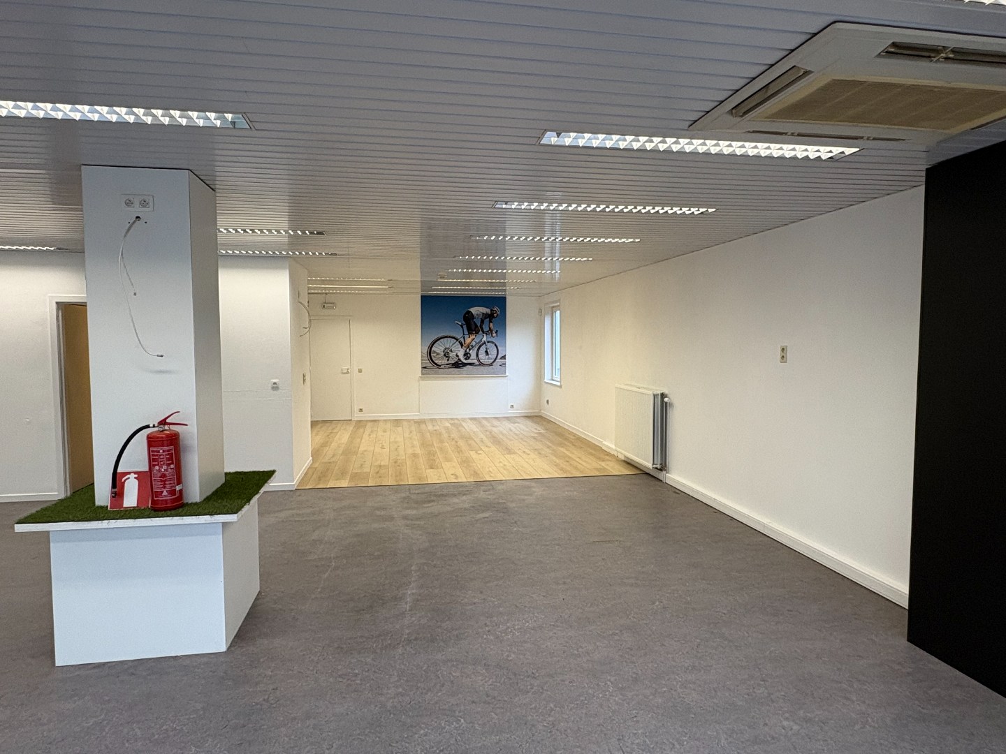 Ruime kantoorruimte in het centrum van Vichte 