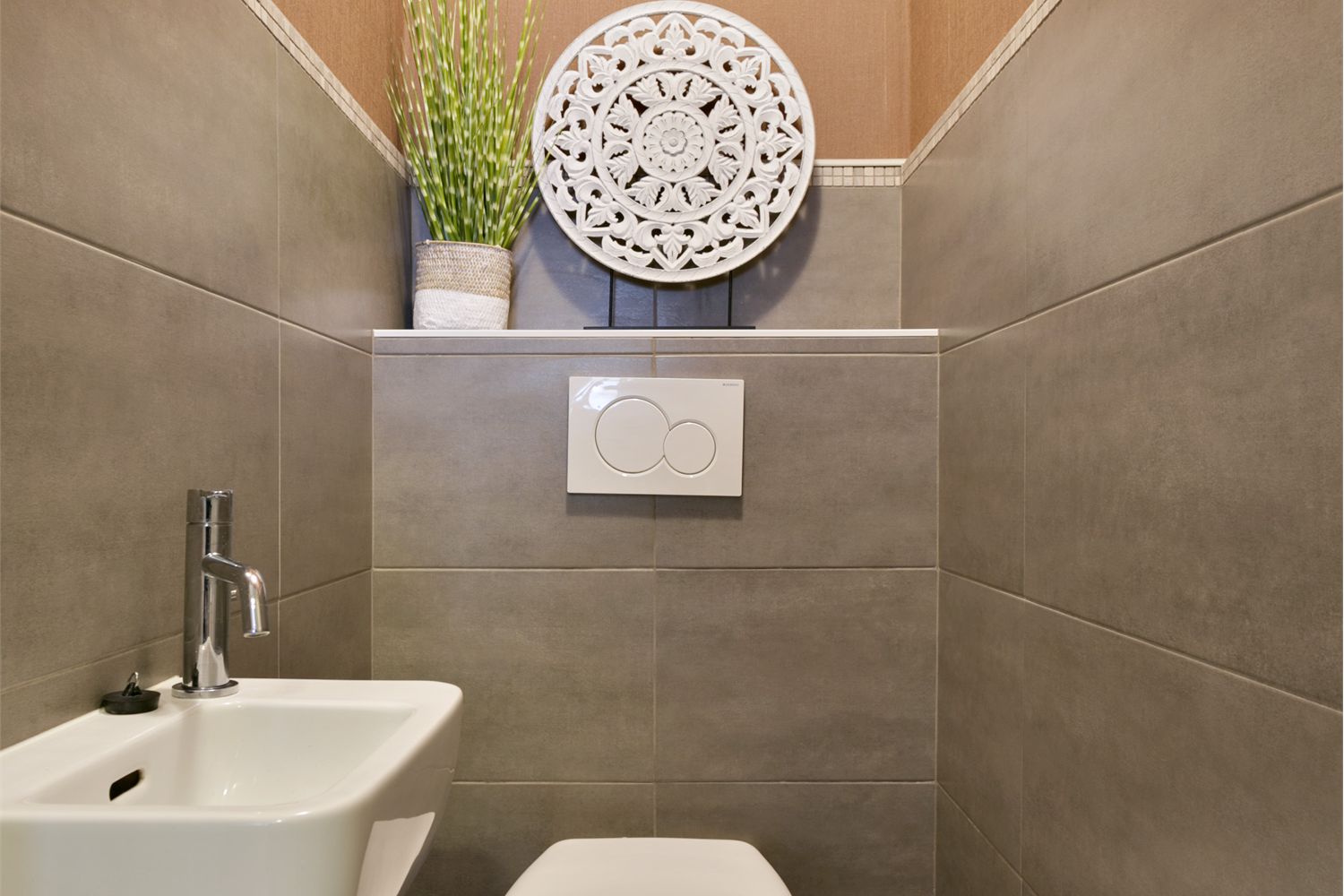 Appartement te koop. 