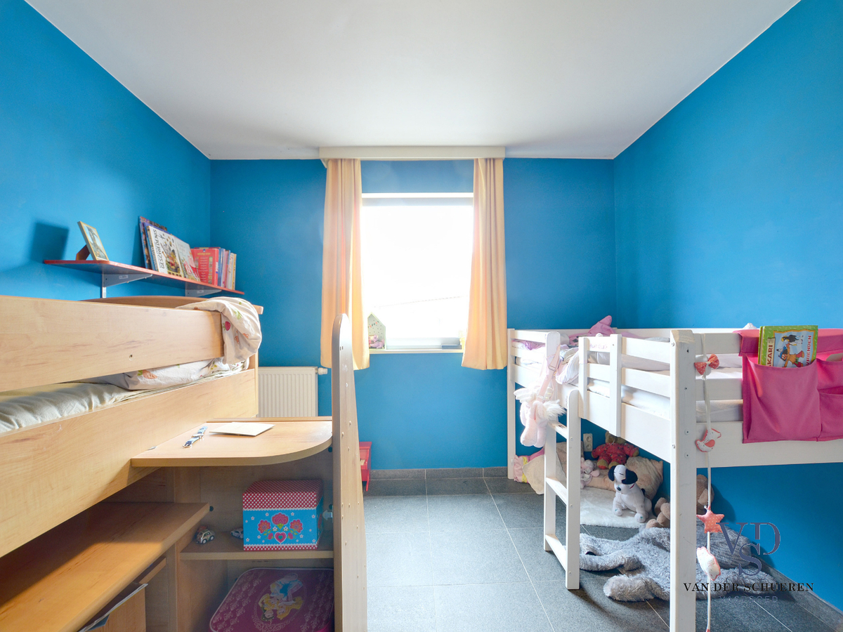 Energiezuinig 2 slp-appartement met terras én staanplaats ! 