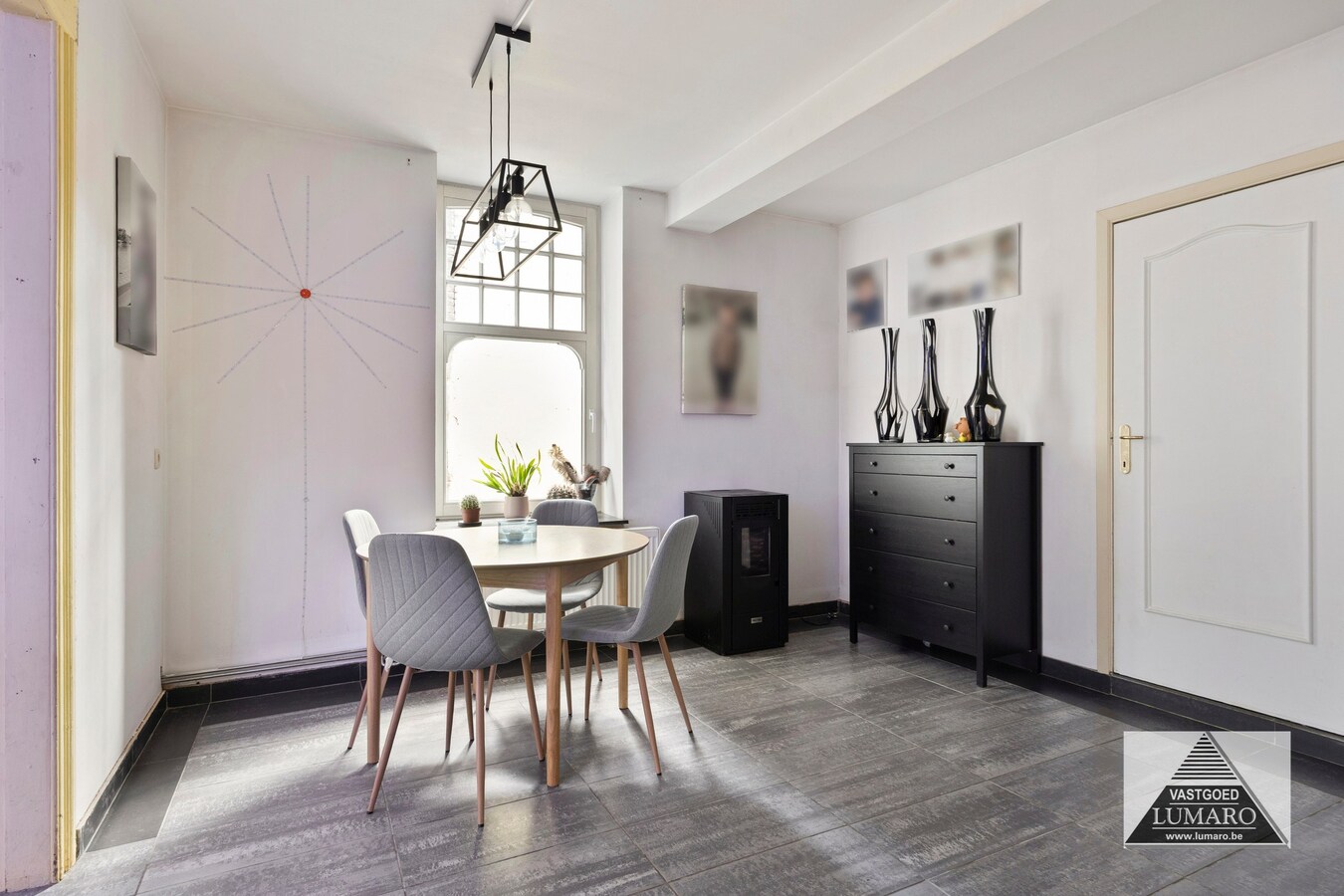 As-centrum: 2 op te knappen woningen met royale tuin 