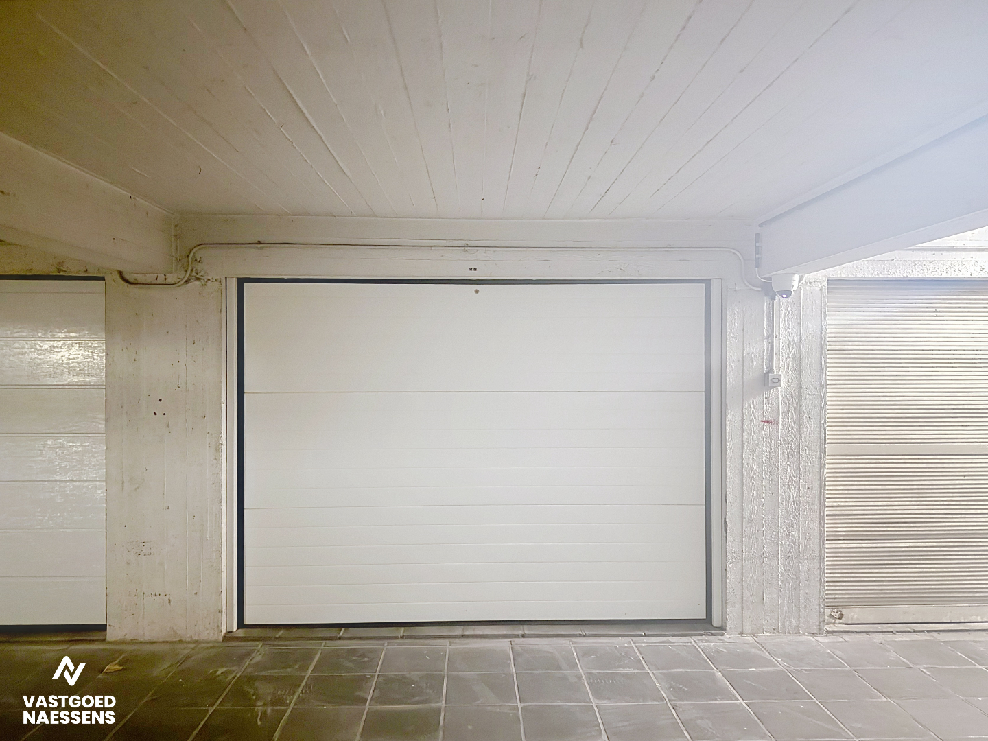 Box de garage a louer À Oostende
