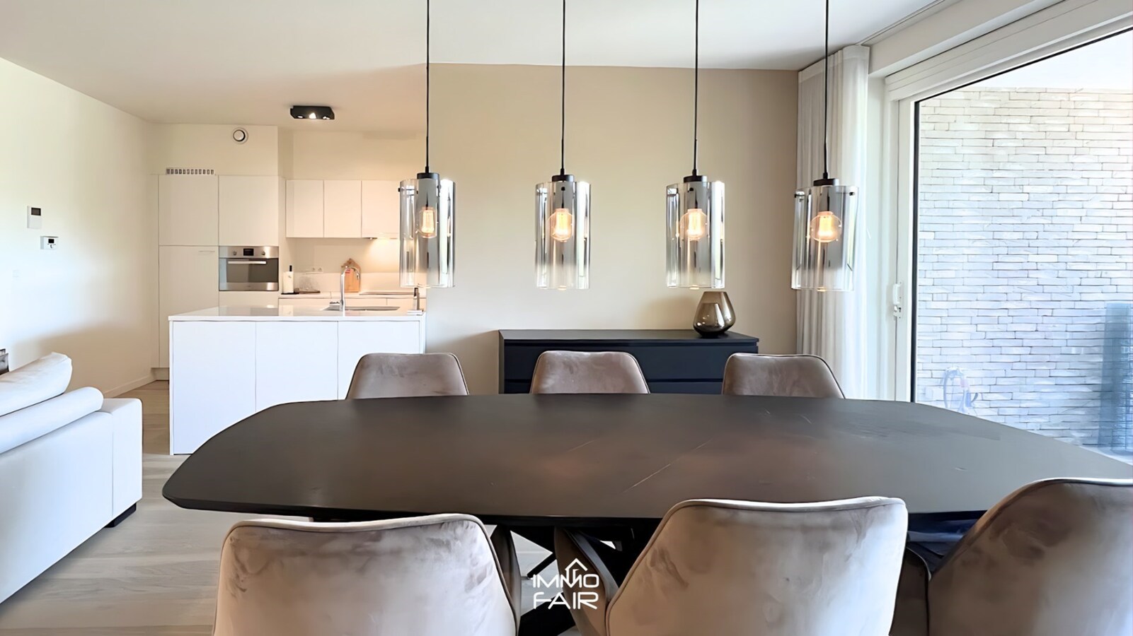 Smaakvol ingericht, ruim appartement vlakbij Maastricht 