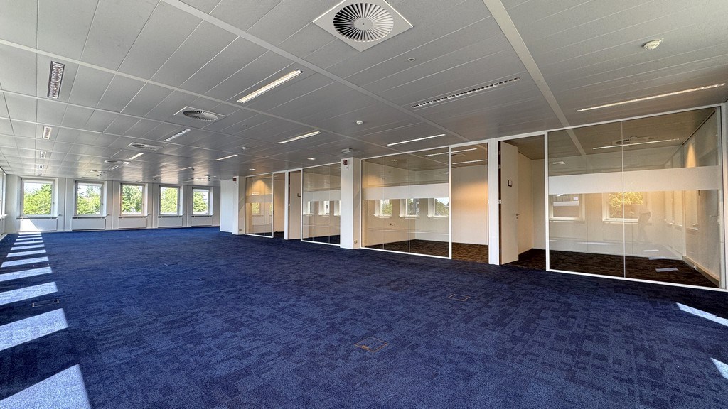 Instapklare kantoren te huur vlakbij E19 in Kontich