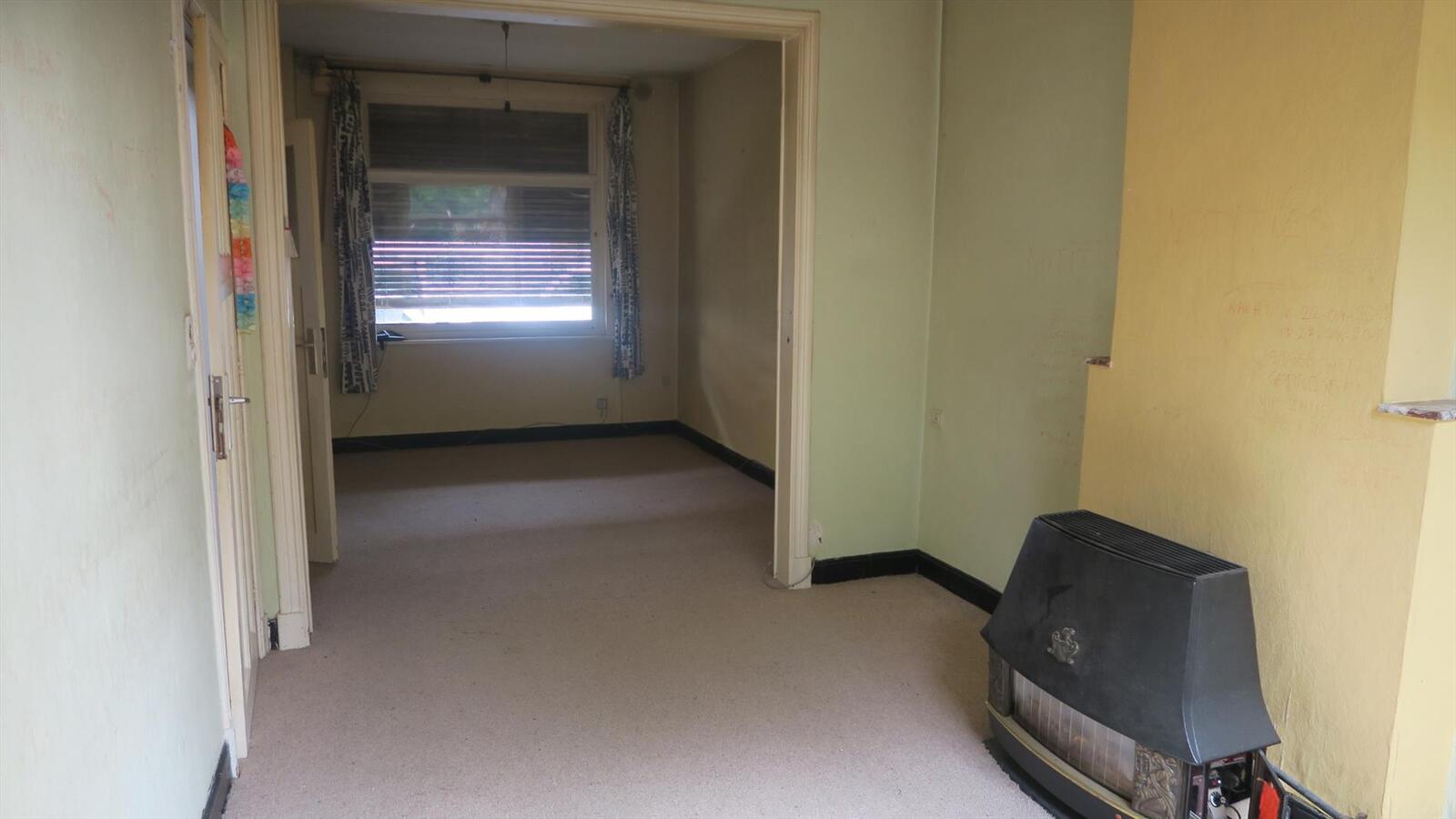 Te renoveren woning op gunstige ligging 