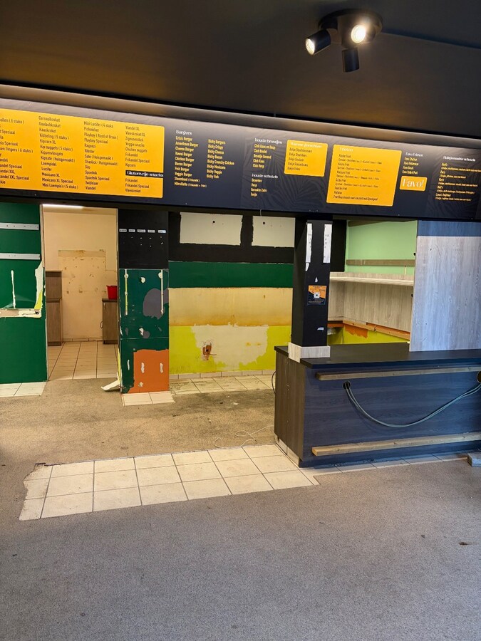 Centraal gelegen handelspand 