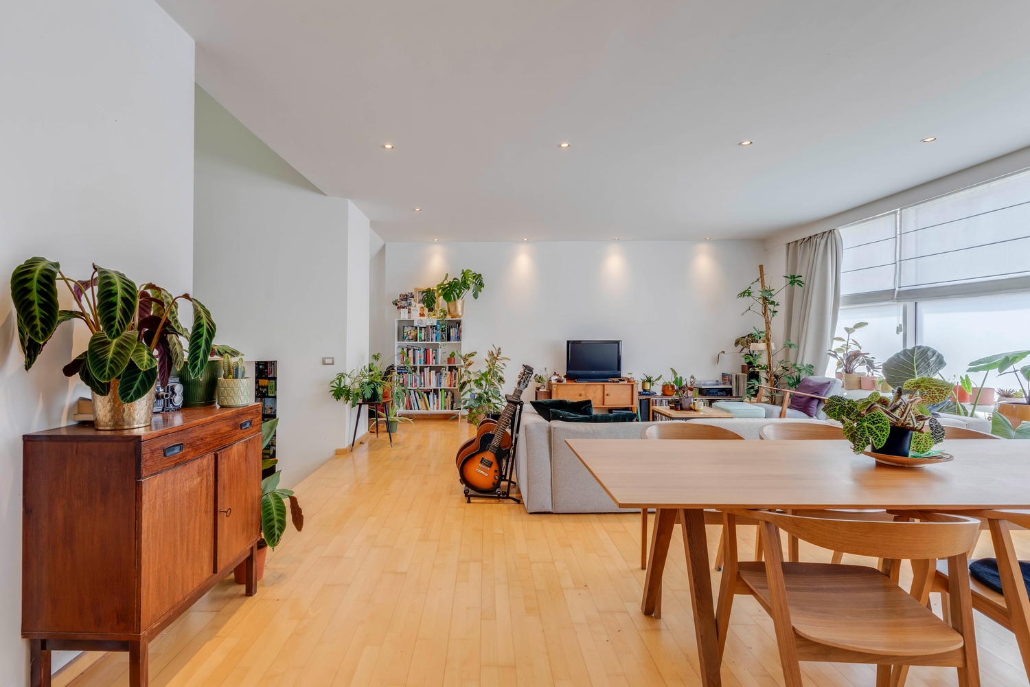 Uniek design appartement te koop in Sint-Amandsberg 