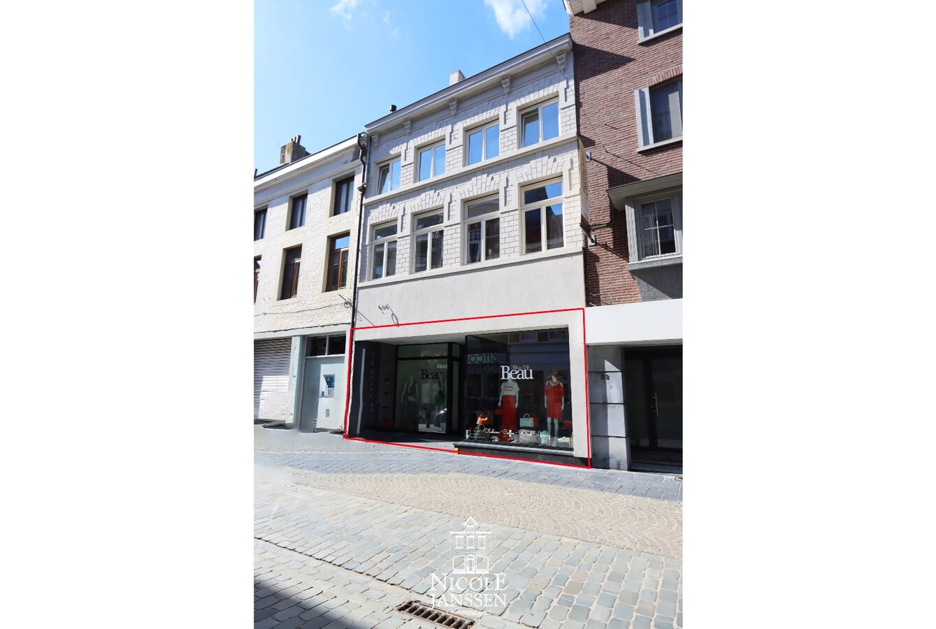 Te koop commerciële winkel - Maaseik