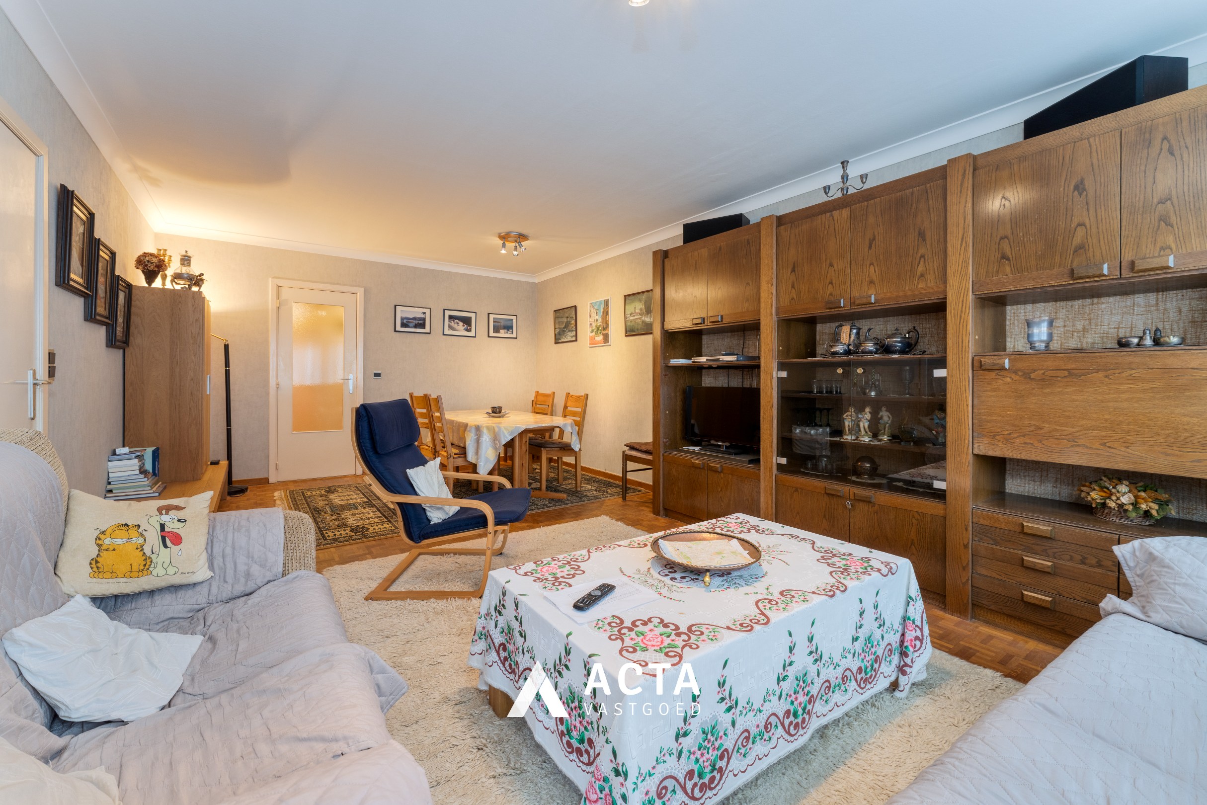 Centraal gelegen appartement met twee slaapkamers nabij zeedijk 